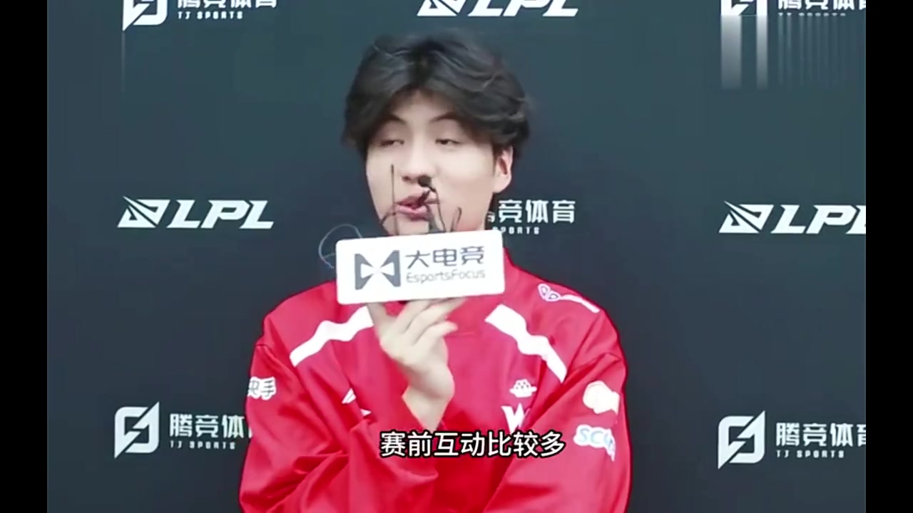 mk体育在线官网回旋镖！Monki：赛前Ale问我买好机票没 我现在担心他会不会失业